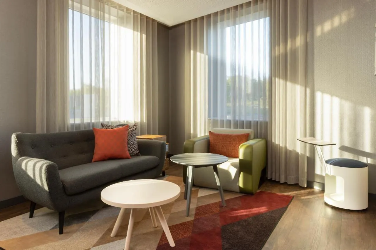 Hotel Holiday Inn - Eindhoven Airport By Ihg