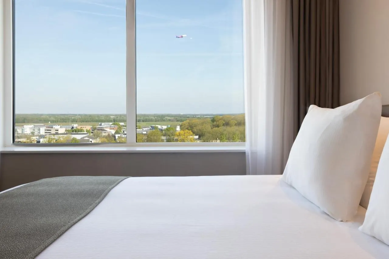 Holiday Inn - Eindhoven Airport By Ihg 4*,  Holland